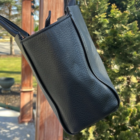 Kate Spade leather bag - Picture 5 of 11